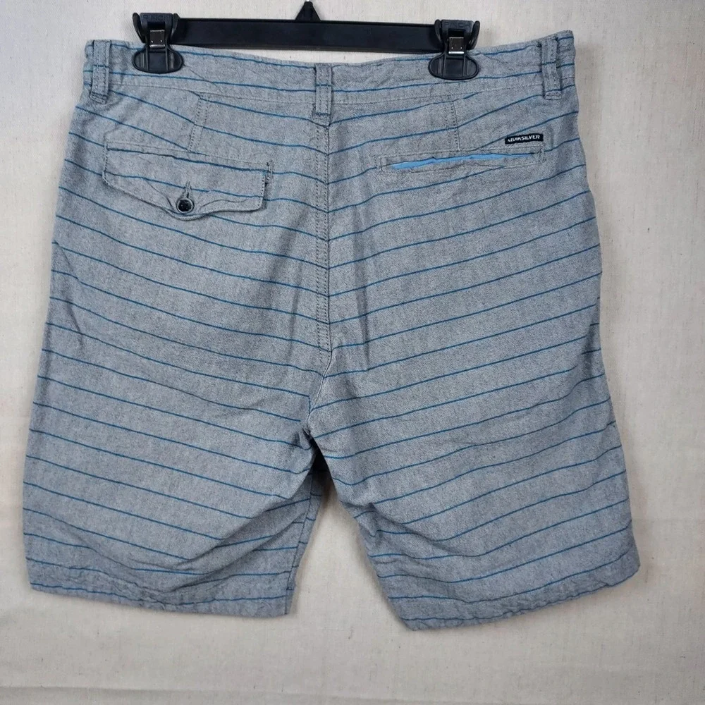Quiksilver Mens Shorts 33 Gray Blue Striped Tailored Waist Flat FrontClassic...